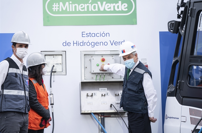 Presidente Piñera anuncia la producción de la primera molécula de hidrógeno verde en el país: “Hoy damos un nuevo paso en materia de energías limpias, protección de la naturaleza y combate al cambio climático”