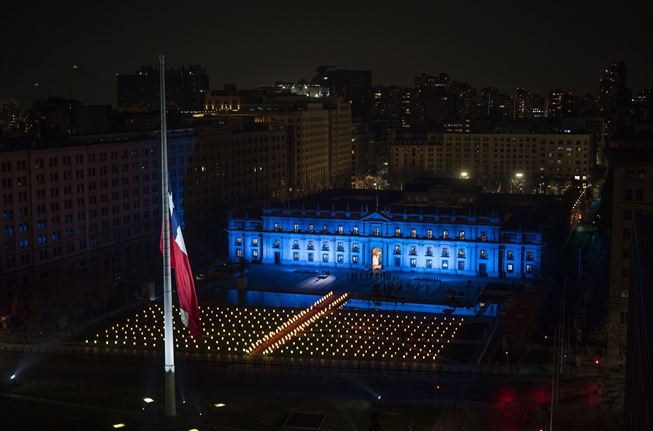 Presidente Piñera encabeza homenaje a personas fallecidas por pandemia de Covid-19: “Es hora de unir nuestros corazones”