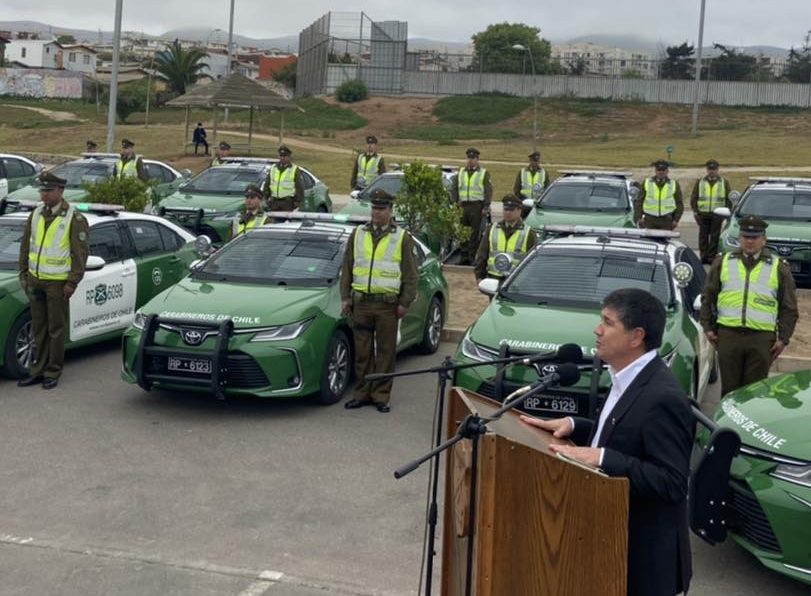 Gobierno entrega nuevos vehículos policiales para la provincia de Limarí