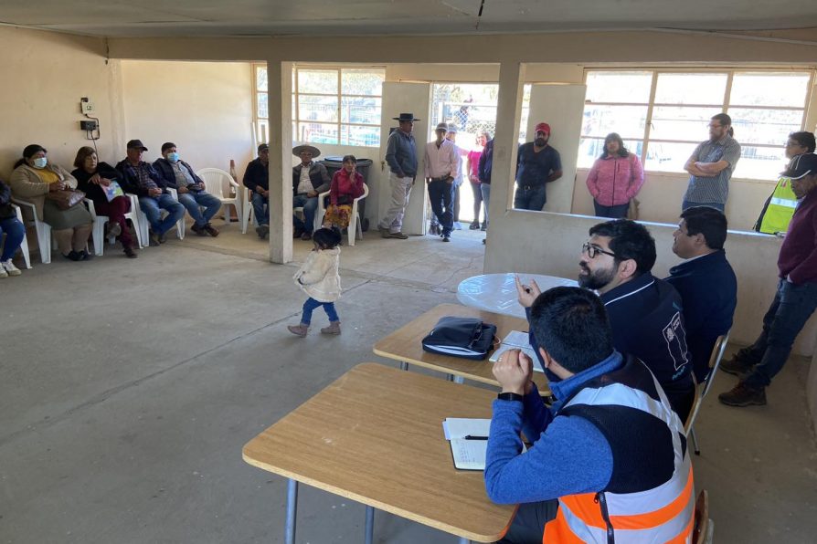 Gobierno recoge necesidades e inquietudes de la comunidad en San Pedro de Quiles
