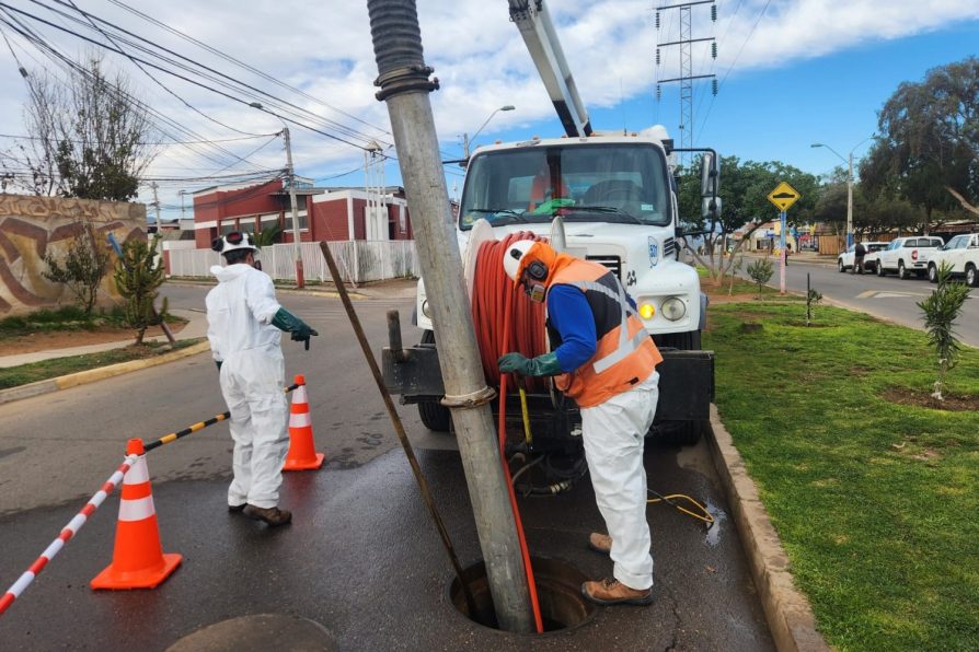 Gobierno realiza coordinaciones con empresas de servicios básicos ante la temporada invernal en la Provincia de Limarí