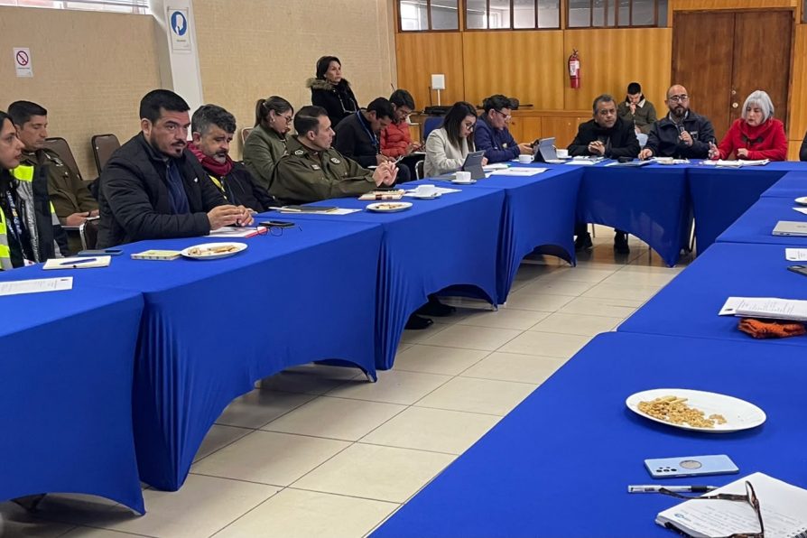 Autoridades de Limarí coordinan plan de contingencia ante próximo evento meteorológico en la provincia